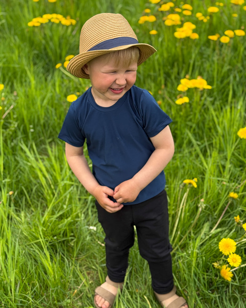KULKURI - COLLEGEHOUSUT, MUSTA