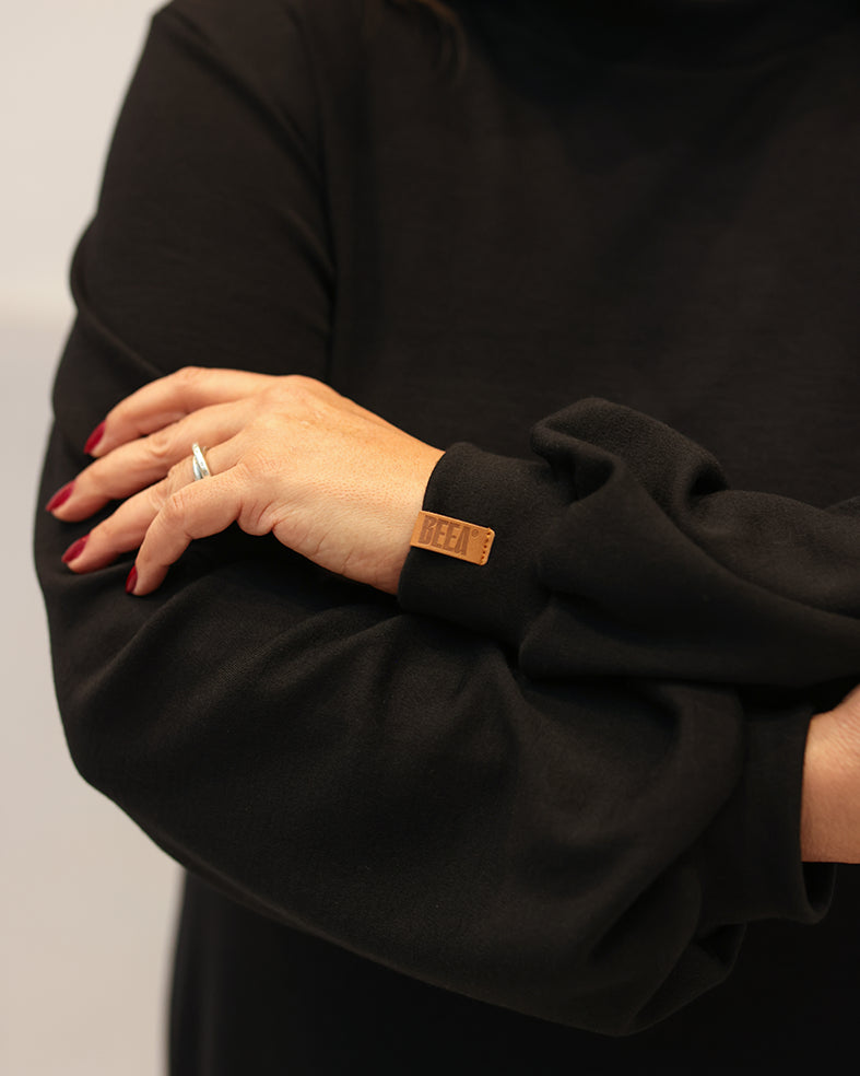 ELEGANSSI - MERINOVILLAMEKKO MUSTA