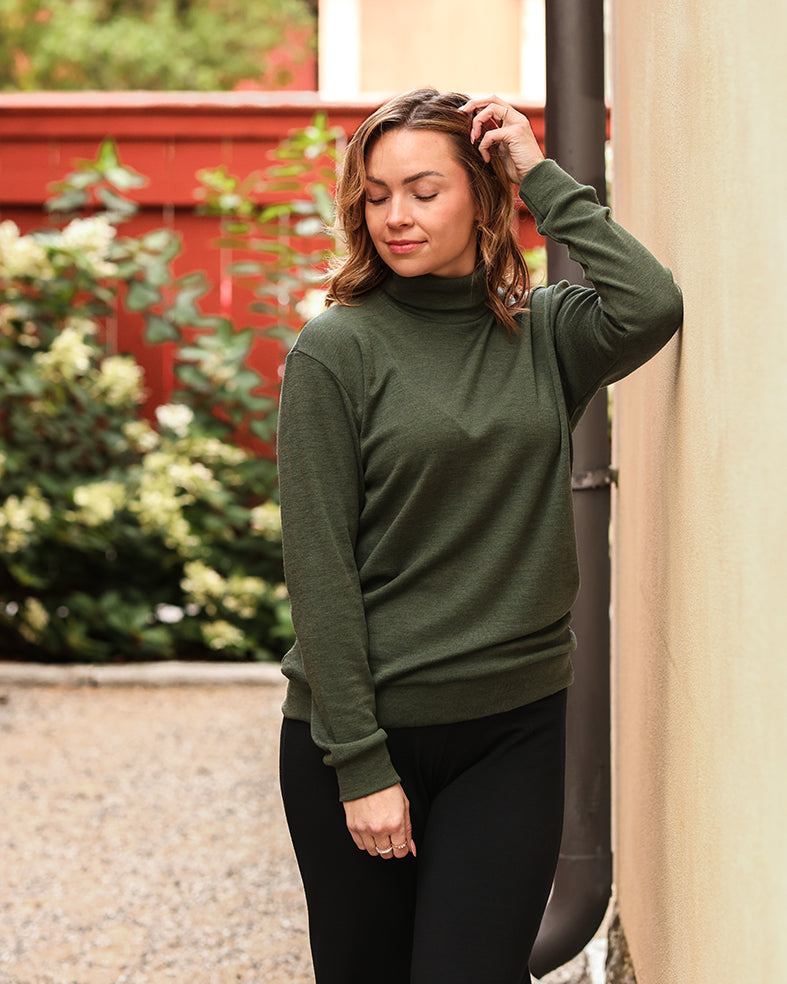 VARMA - MERINOVILLAPOOLO UNISEX METSÄNVIHREÄ