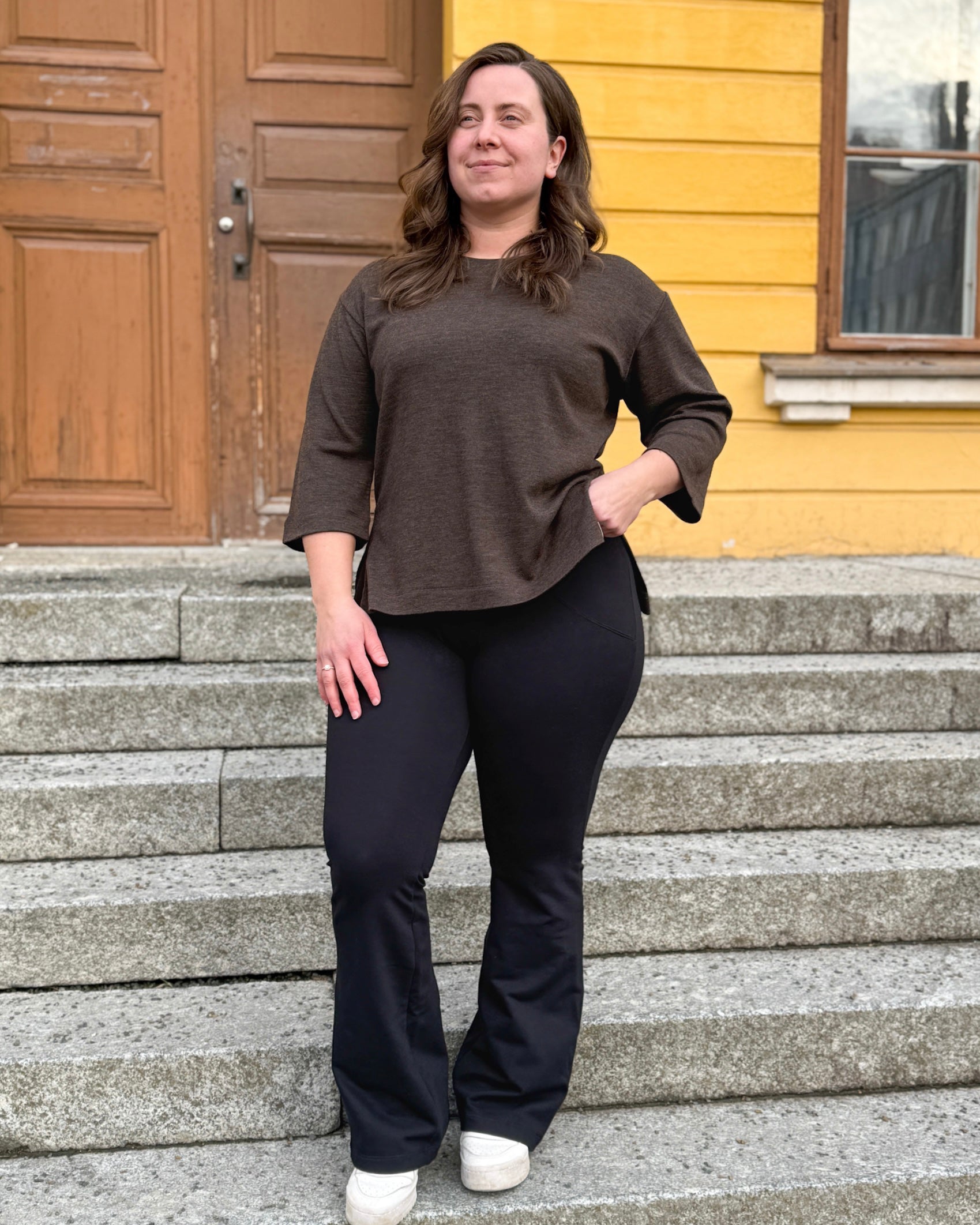 BEEA - TRUMPETTI HOUSUT