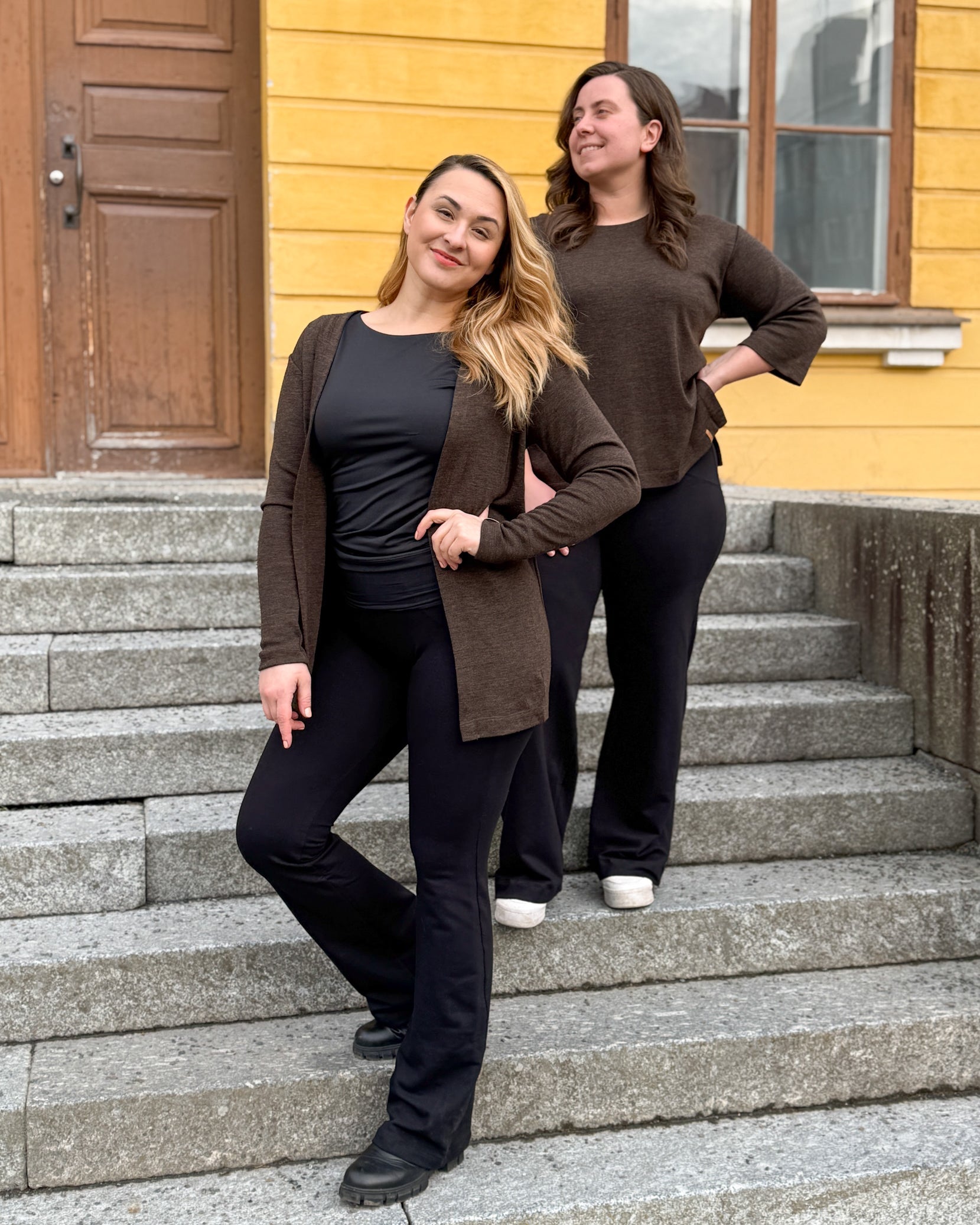 Naisten trumpettihousut koossa XS-4XL