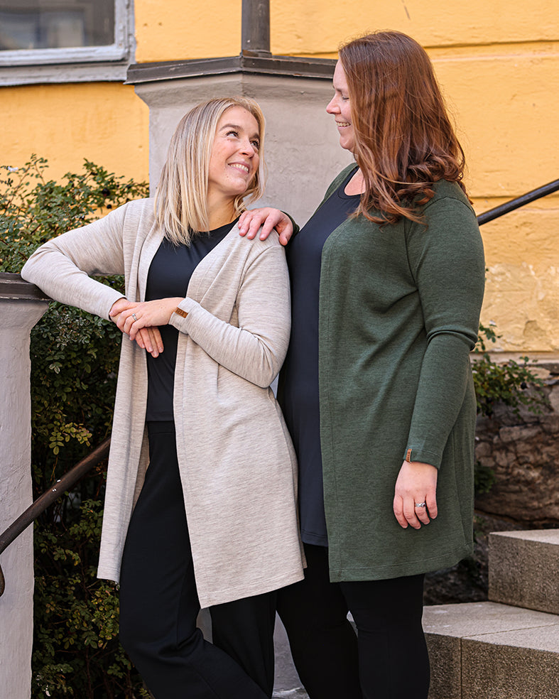 LEMPI - MERINO CARDIGAN, BLACK